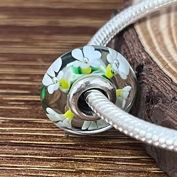 Pandora Wild Flowers Murano Glass Charm Floral Charm - Picture 5 of 6